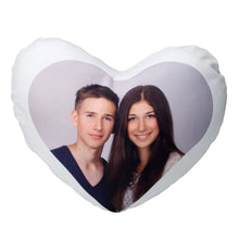 Lade das Bild in den Galerie-Viewer, Foto Kissen - Herzkissen mit eigenen Bild | Geschenkidee zum Jahrestag für Freundin Ehefrau | romantische Geschenke Valentinstagsgeschenk Hochzeitstag Partner Geschenke Fotogeschenke selbst gestalten Wichtelgeschenk Nikolausgeschenk originelle Weihnachtsgeschenke Geschenkidee zu Weihnachten für Eltern Freunde Großeltern
