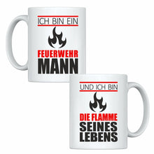 Lade das Bild in den Galerie-Viewer, Tassen-Set &quot;Ich bin ein Feuerwehrmann&quot; &amp; &quot;Und ich bin die Flamme seines Lebens&quot; | Paar Geschenke | Geschenkidee für Männer für Partner Partnergeschenke zum Valentinstag 1. Jahrestag Hochzeitstag romantische Geschenke zur Hochzeit zu Weihnachten Ehefrau Ehemann Freundin Freund Beziehung originelle Idee zum Verschenken Polterabend Feuerwehr Merchandise Zubehör Sprüche
