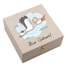 Lade das Bild in den Galerie-Viewer, echt getragenes Hufeisen mit Gravur &quot;Zur Geburt Storch&quot; echt getragenes Hufeisen mit Gravur &quot;It&#39;s a Girl Babyparty | Geschenkidee zur Geburt / Taufe originelle Geschenkideen Unikate aus Holz Lasergravur personalisierte Präsente Tradition Glücksbringer für Pferdeliebhaber Pferdefreunde Deko Trends 2023 2024 Glückwünsche zum 1. baby für Patenkind neffe nichte enkel tradition brauch für kinder tauffeier taufspruch tischdeko
